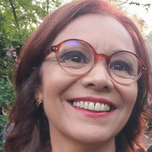 Valeska Maria Fortes de Oliveira